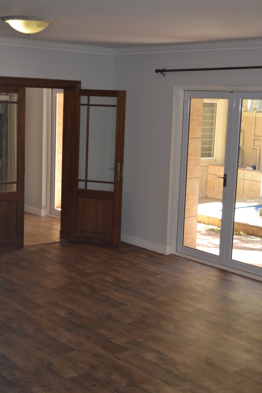To Let 5 Bedroom Property for Rent in Heritage Park Western Cape